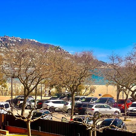 Beautiful Apartment 75M2 With View At The Beach, Pool, Parking Roses Exterior photo